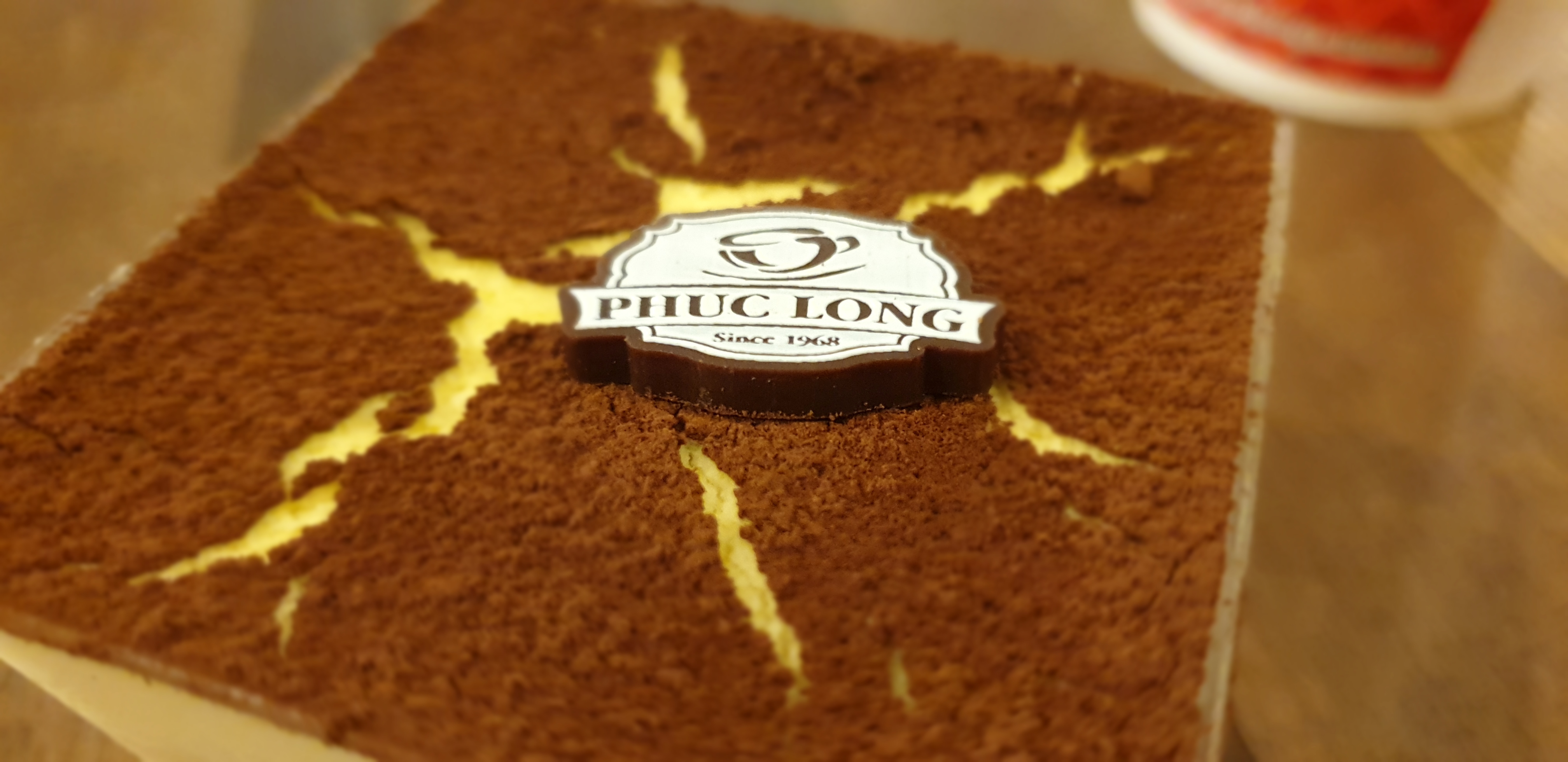 street food vietnam, cake from phuc long