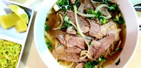 street food vietnam, beef soup
