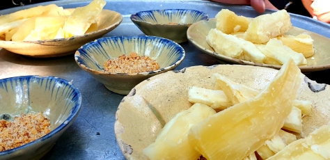 street food vietnam, cassava
